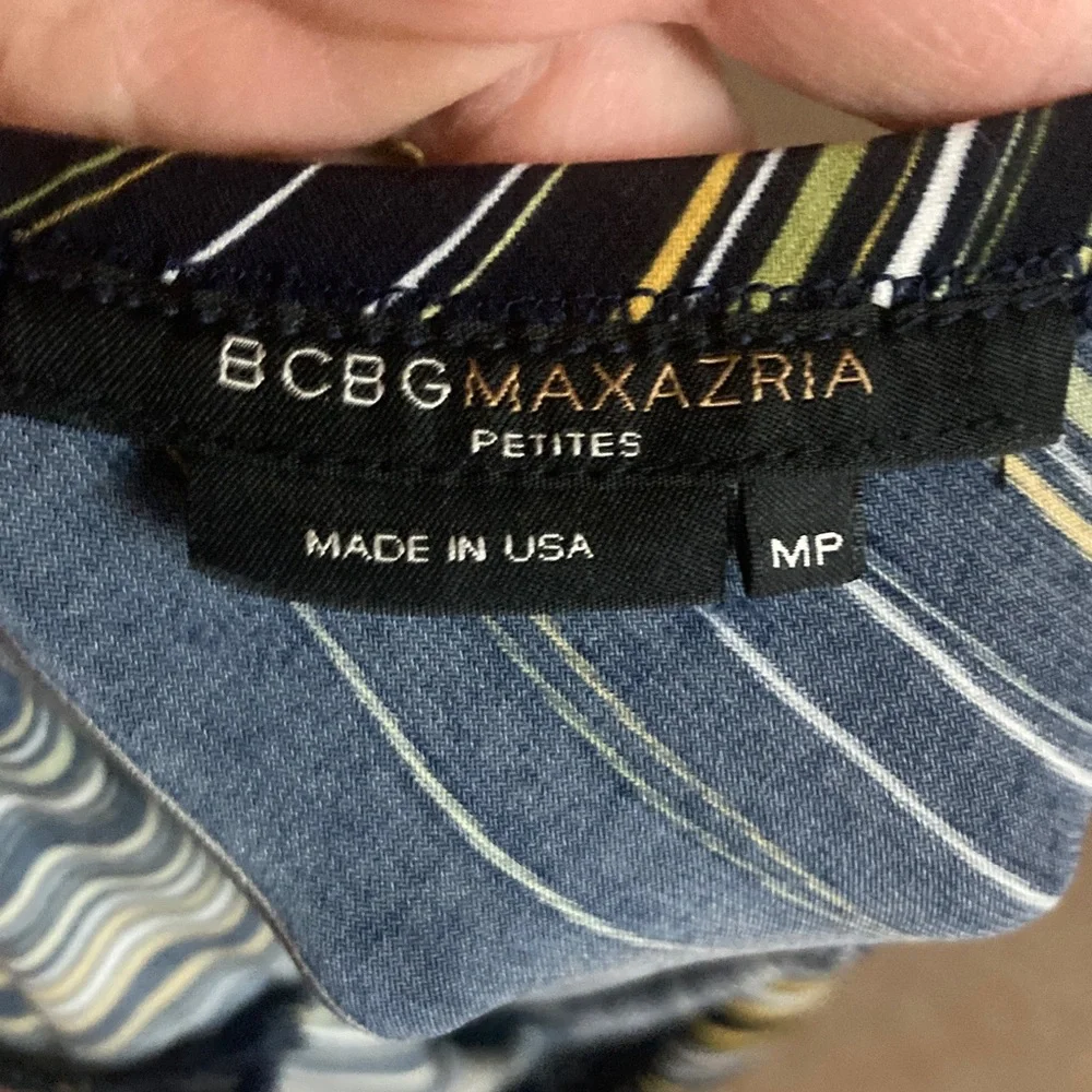 BCBG Maxazria Elegant Backless Striped Dress - Picture 3 of 5